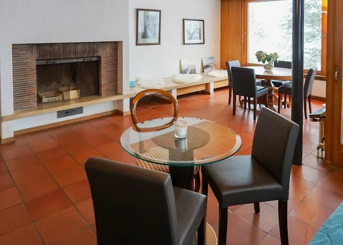 Grosse 4 Zimmer Wohnung Mit Traumhafter Aussicht