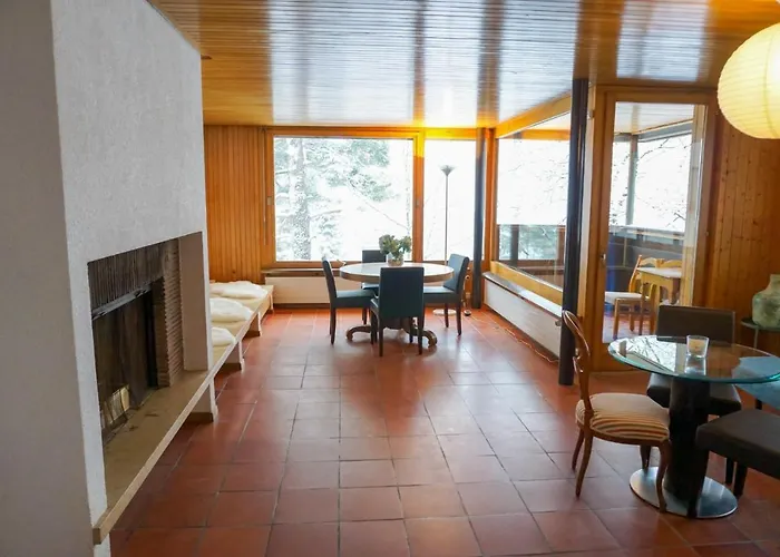Grosse 4 Zimmer Wohnung Mit Traumhafter Aussicht